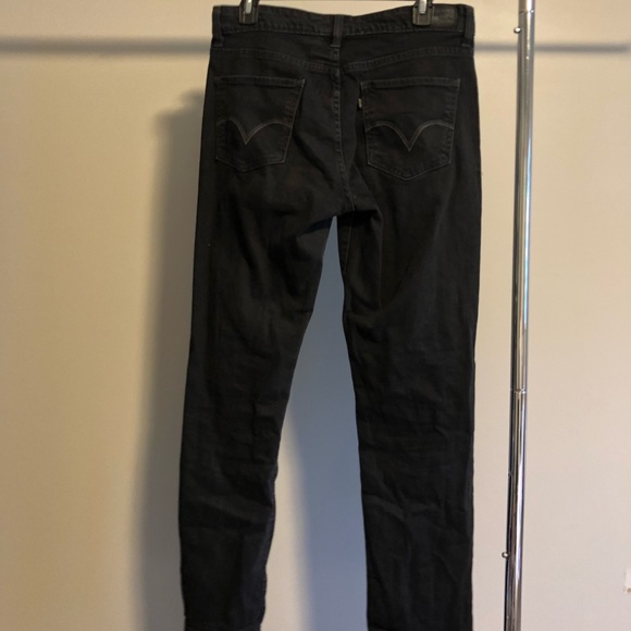 Levi’s Mid Rise Skinny - Picture 3 of 7